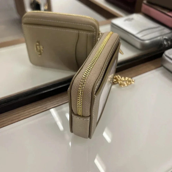ZIP CARD CASE (COACH CW890) GOLD/LIGHT CHAMPAGNE - Picture 2 of 9